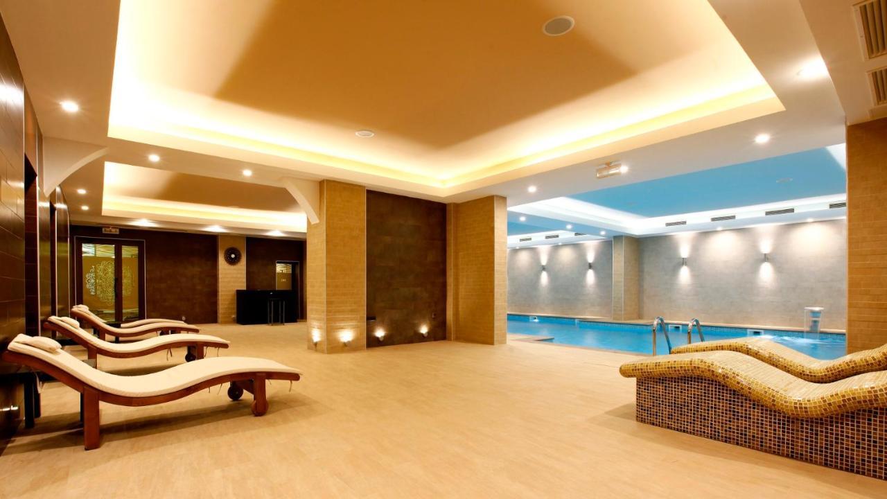 Aleksandar Palace Hotel Congress Center & Spa Skopje Exterior photo
